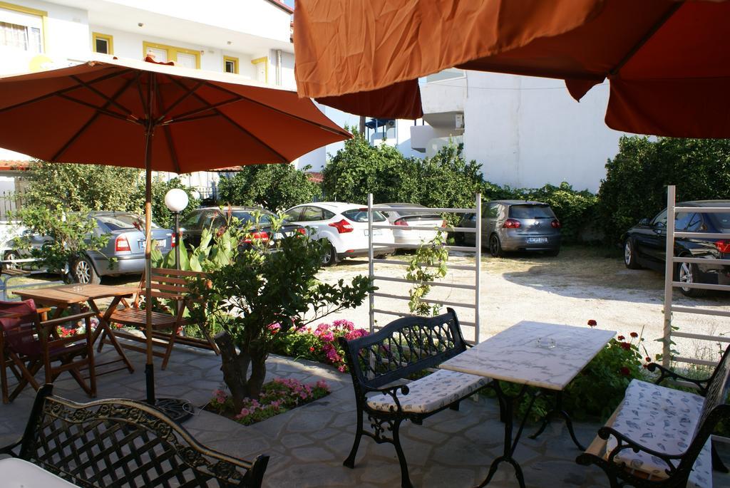 Studios Costa Porto Koufo Exterior foto